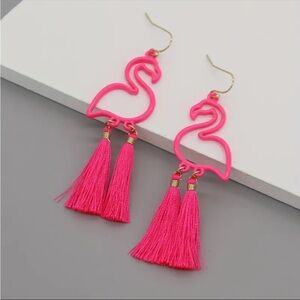 NWT Hot pink flamingo 🦩 tassel drop earrings 18k gold plated new with tags